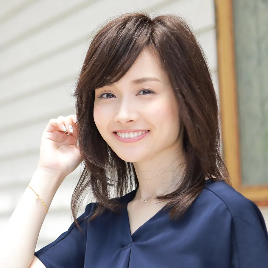 ��×p�E�B�b�O�E���~�[/���~�[�v���~�A��/�����b�N�X���C���[ ���ɂ��锯���A���炩�ȏ�������ۂÂ���l�уE�B�b�O