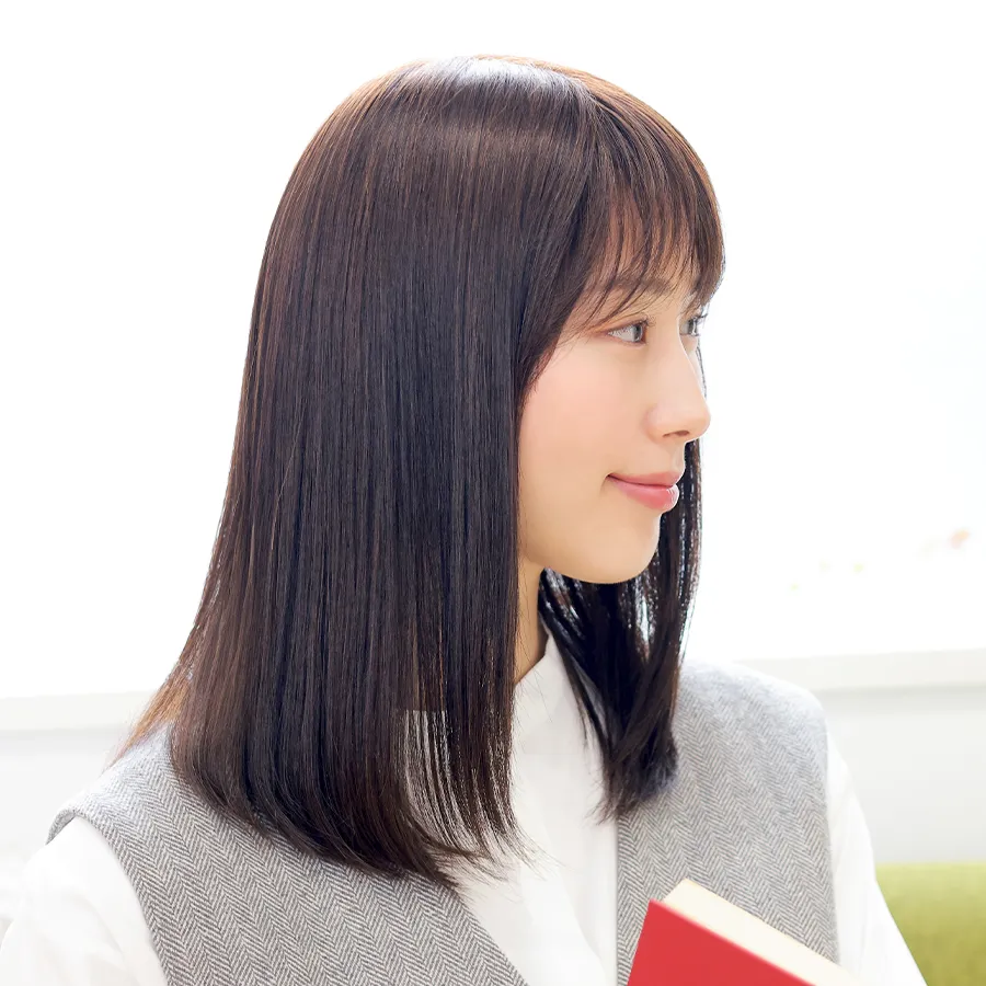 医療用ウィッグ・レミー/レミープレミアム/セレーナストレート シンプルなストレートラインが魅力の王道セミロングスタイル